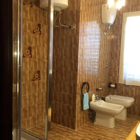 & Maria 维拉西米乌斯